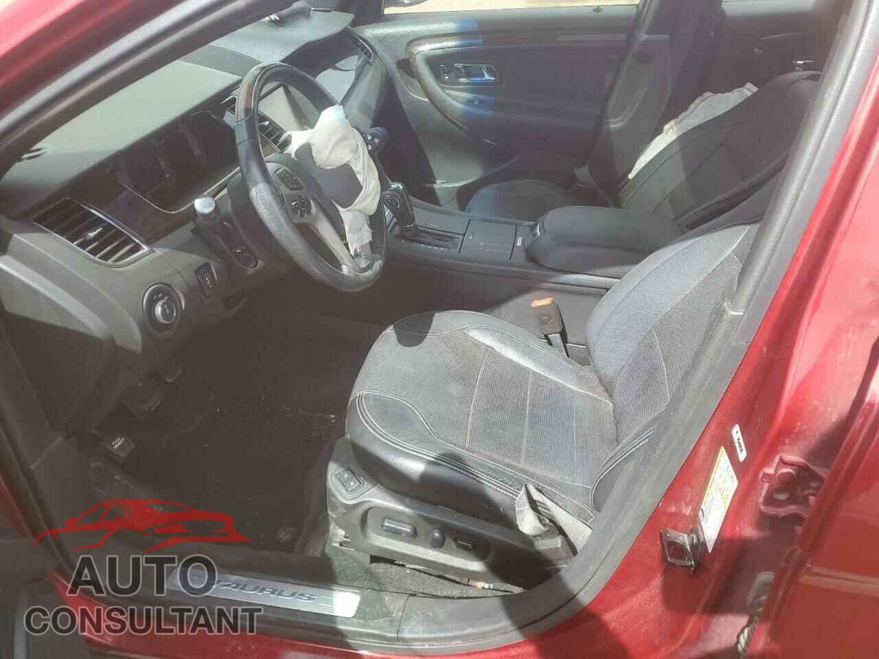 FORD TAURUS 2015 - 1FAHP2F82FG161656