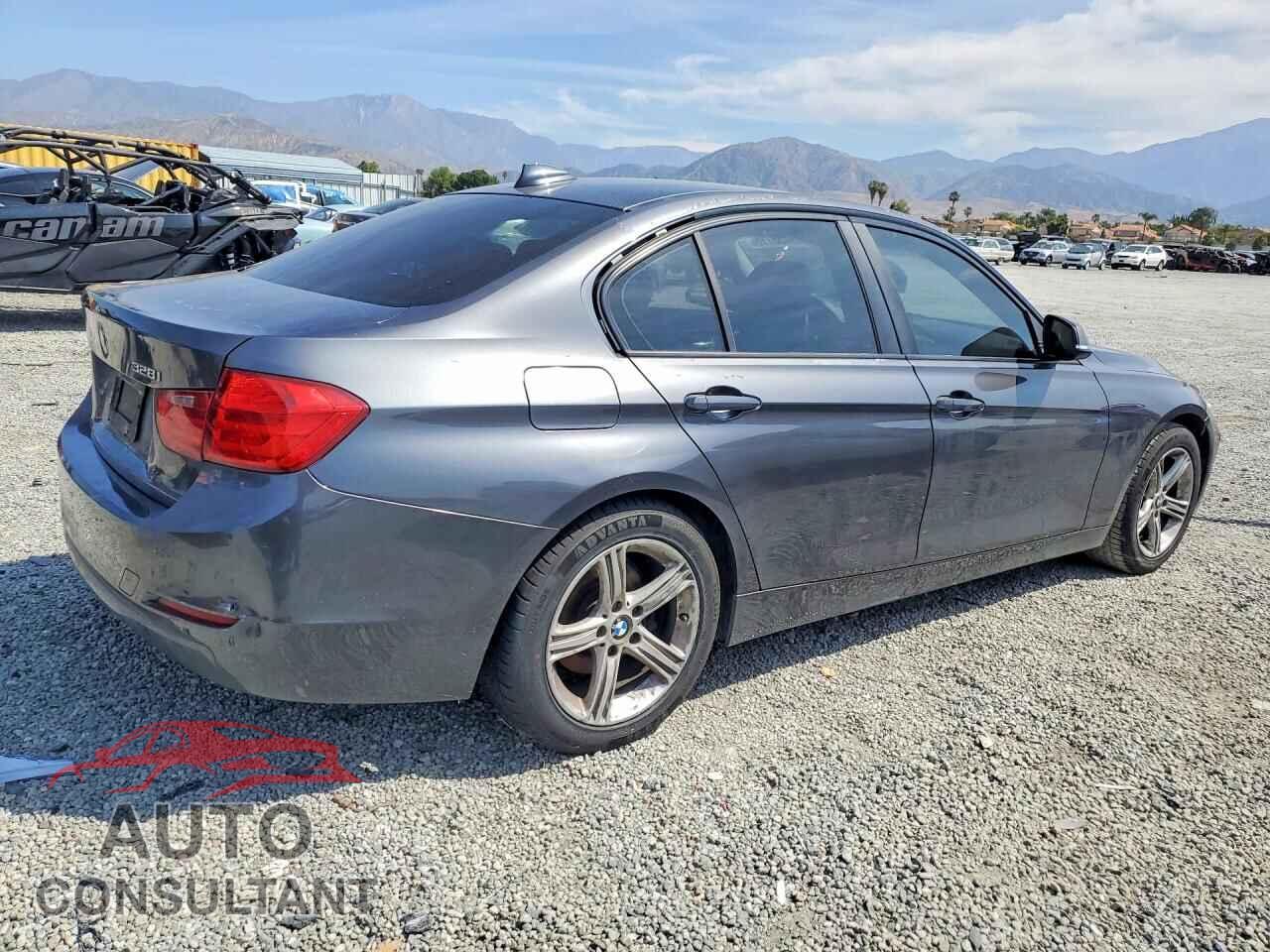 BMW 3 SERIES 2013 - WBA3A5C52DF354357