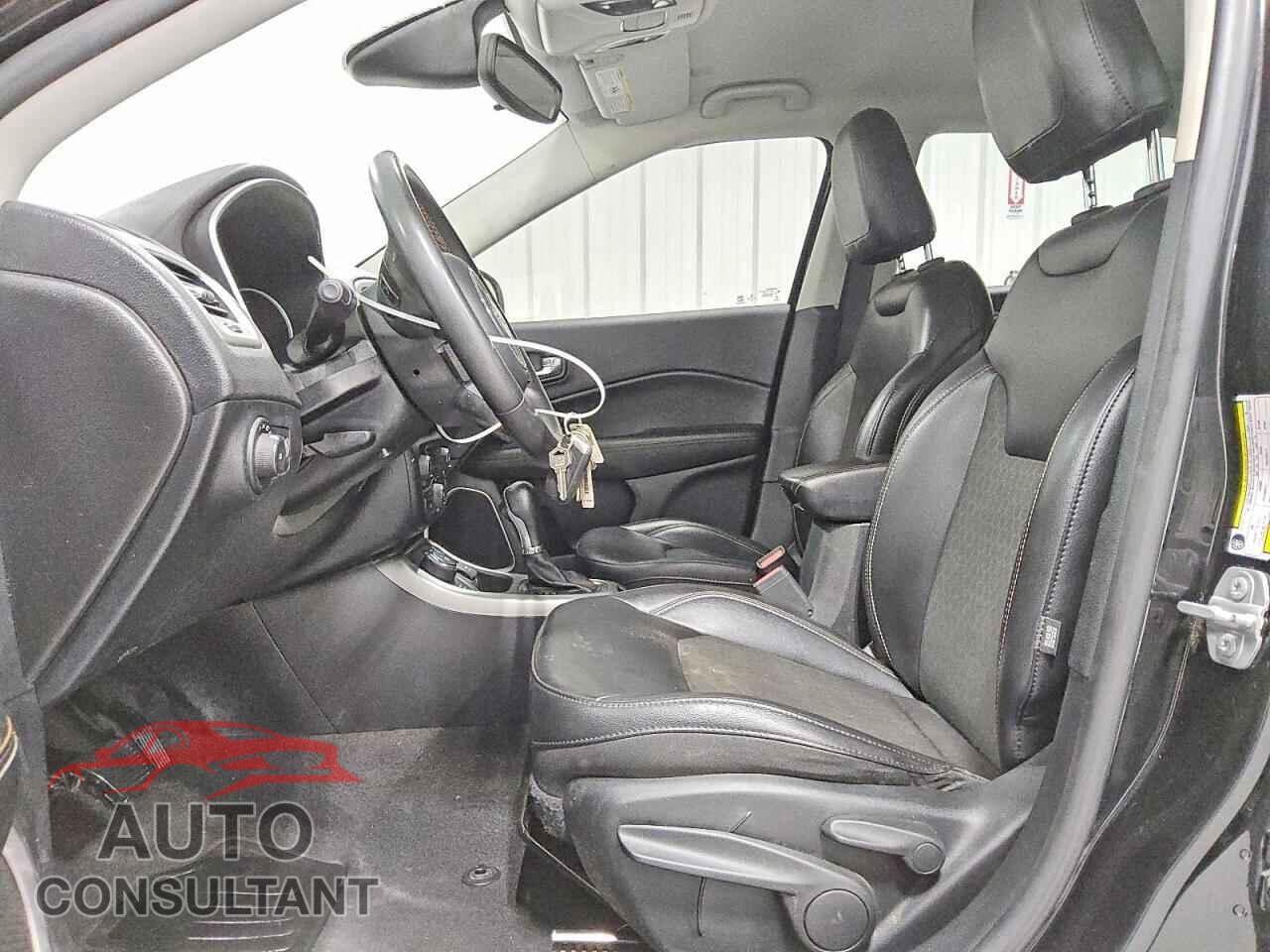 JEEP COMPASS 2021 - 3C4NJDBB4MT579849