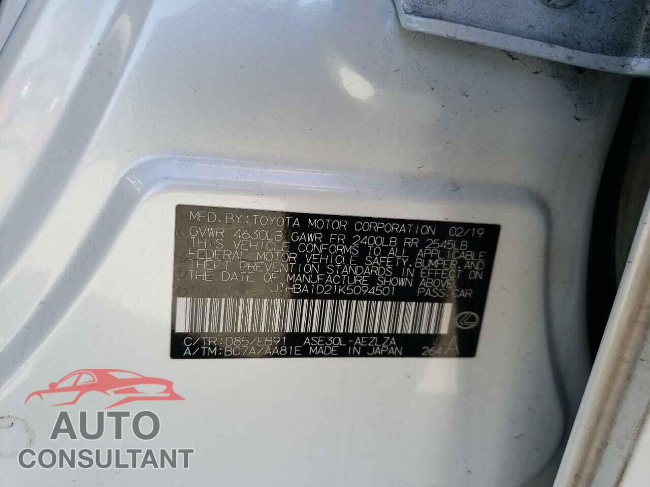 LEXUS IS 2019 - JTHBA1D21K5094501