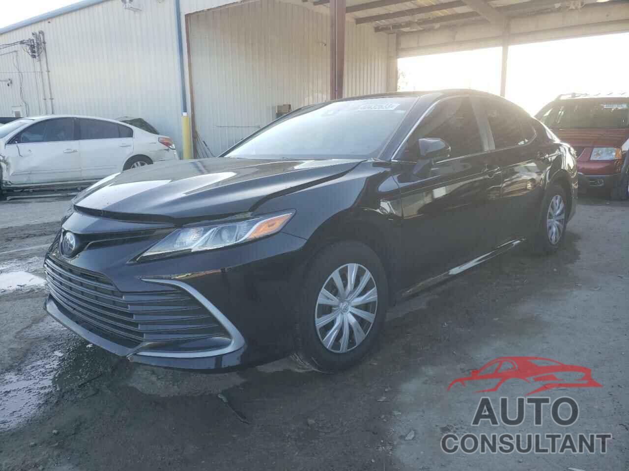 TOYOTA CAMRY 2022 - 4T1C31AK2NU576162