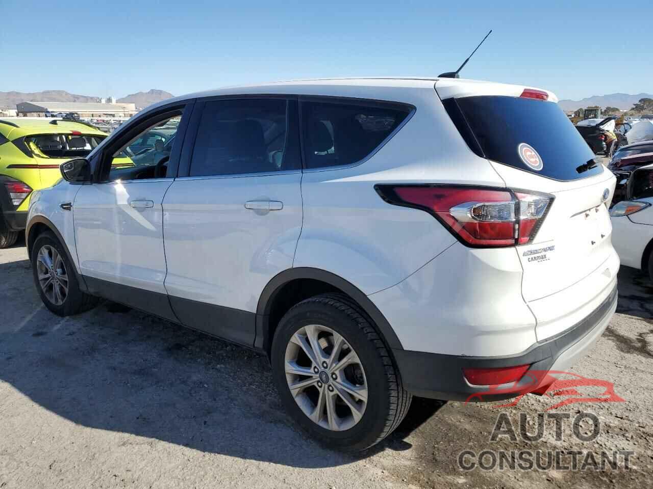 FORD ESCAPE 2017 - 1FMCU0G98HUB31036