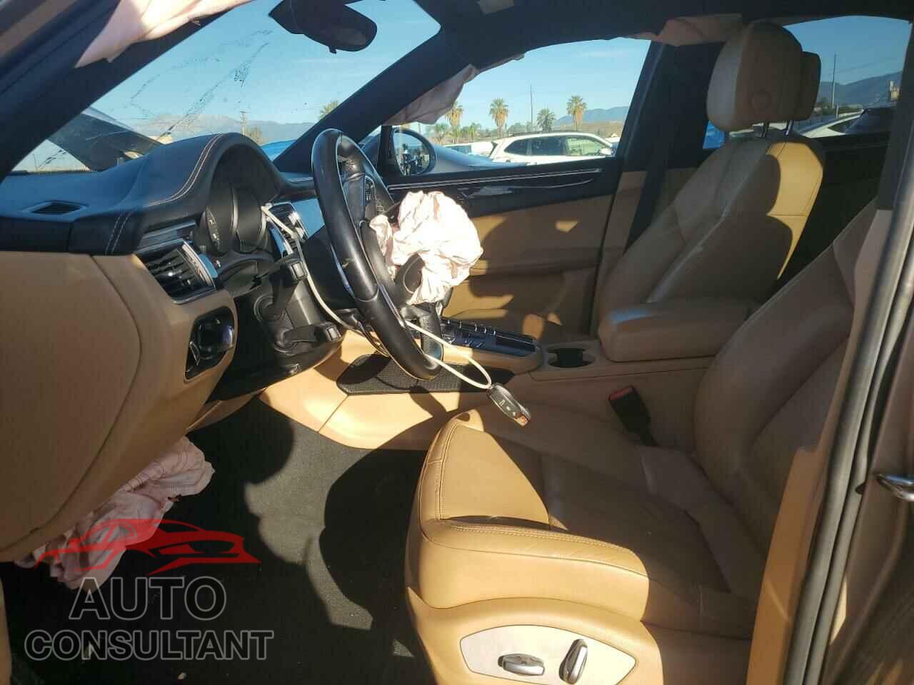 PORSCHE MACAN 2018 - WP1AA2A59JLB01382