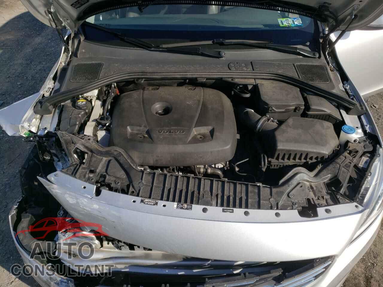 VOLVO S60 2017 - LYV402TK2HB196080