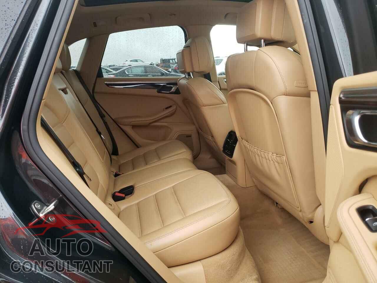 PORSCHE MACAN 2017 - WP1AB2A5XHLB13385