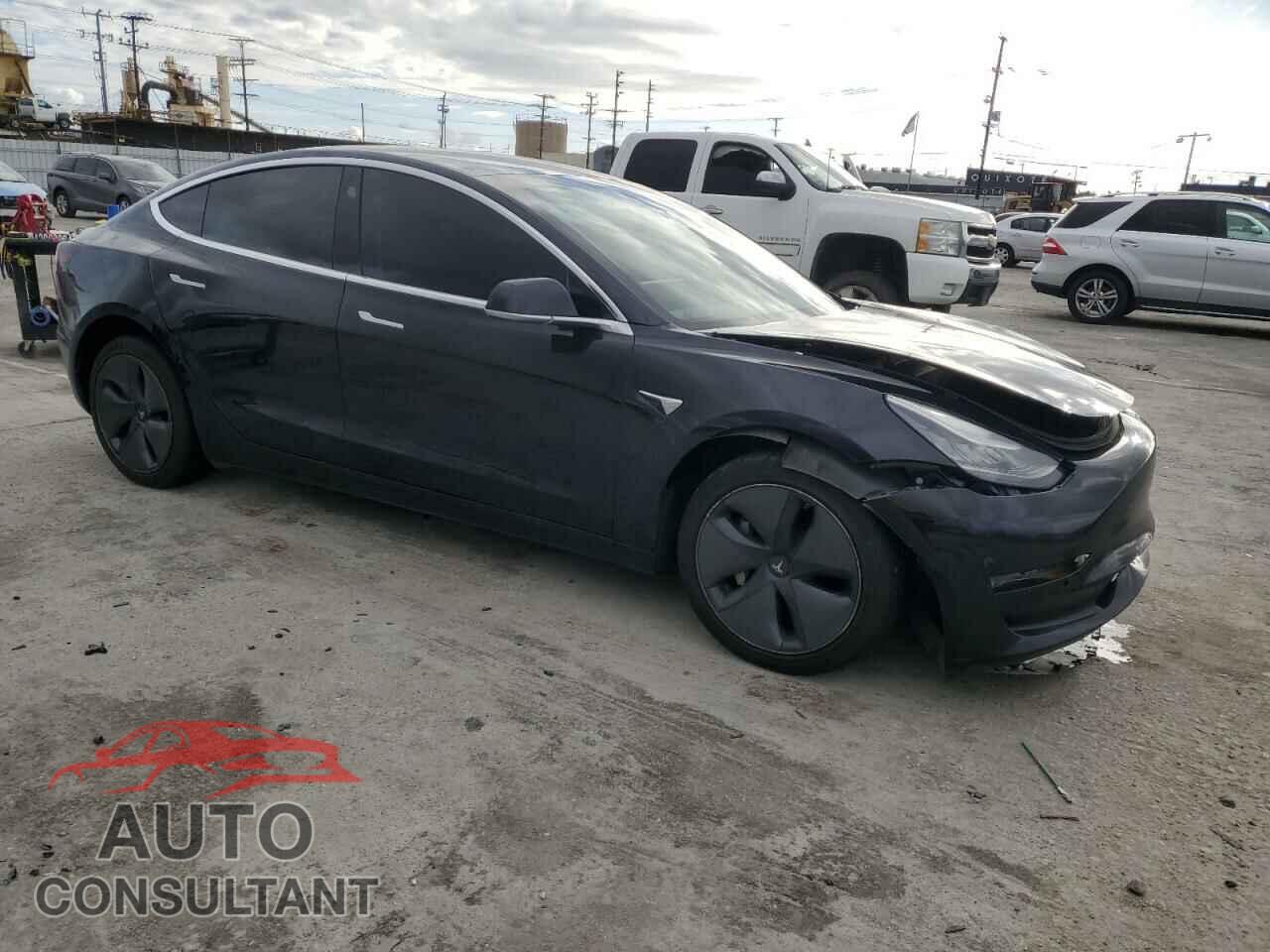 TESLA MODEL 3 2019 - 5YJ3E1EA7KF409753