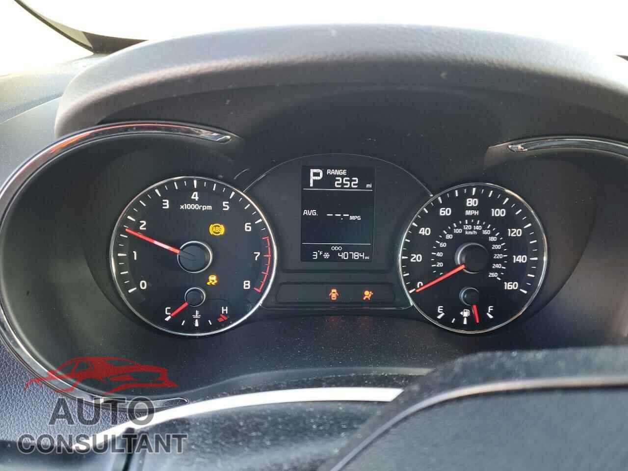 KIA FORTE 2017 - 3KPFK4A78HE015159