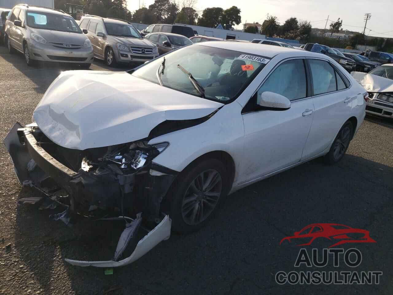 TOYOTA CAMRY 2016 - 4T1BF1FK0GU580533