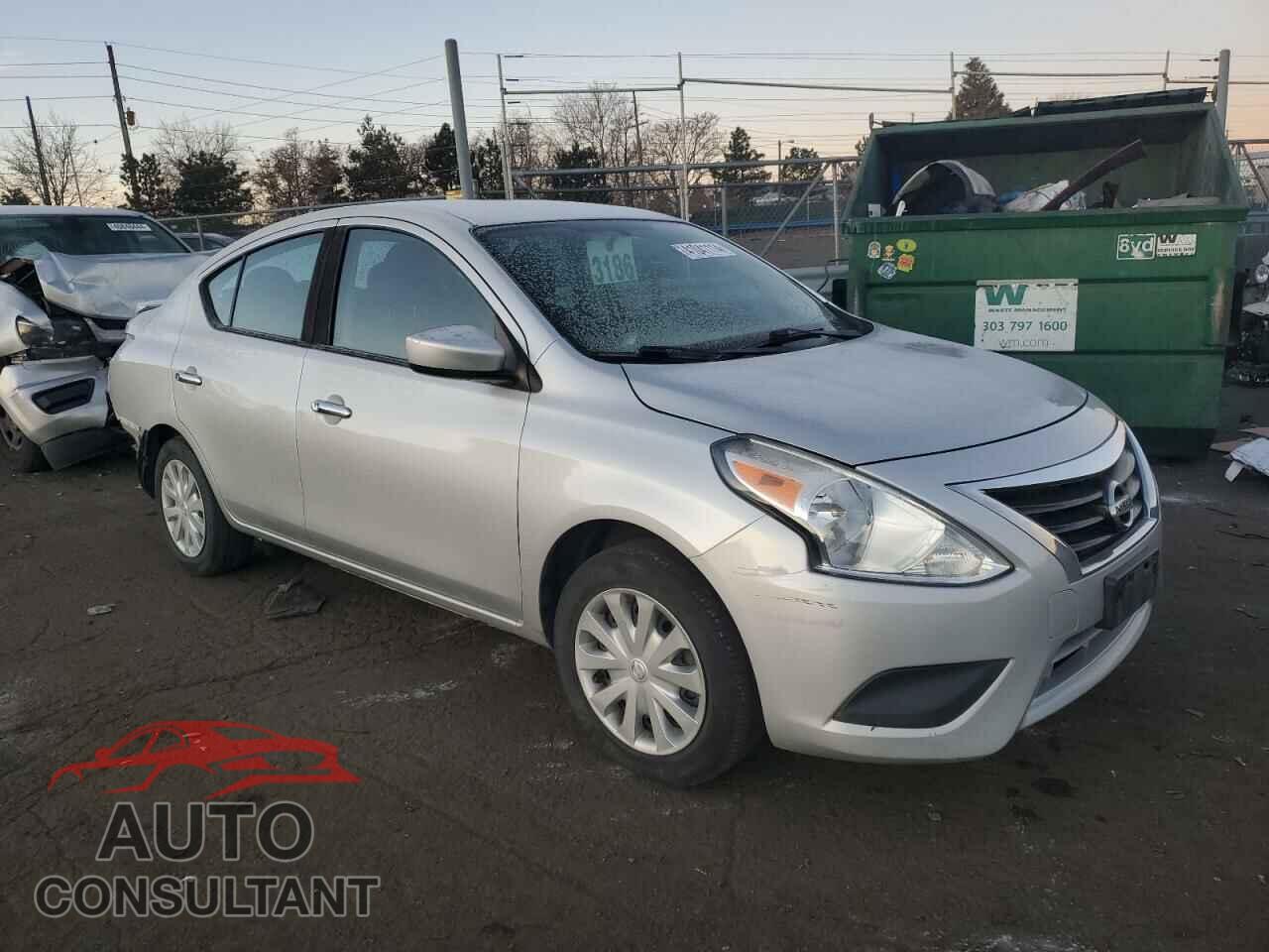 NISSAN VERSA 2017 - 3N1CN7AP3HL805351