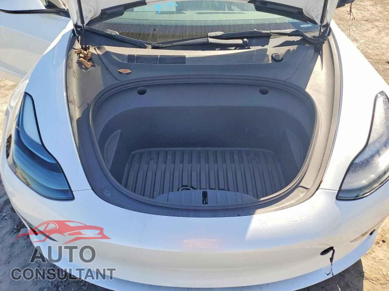 TESLA MODEL 3 2023 - 5YJ3E1EA9PF398200