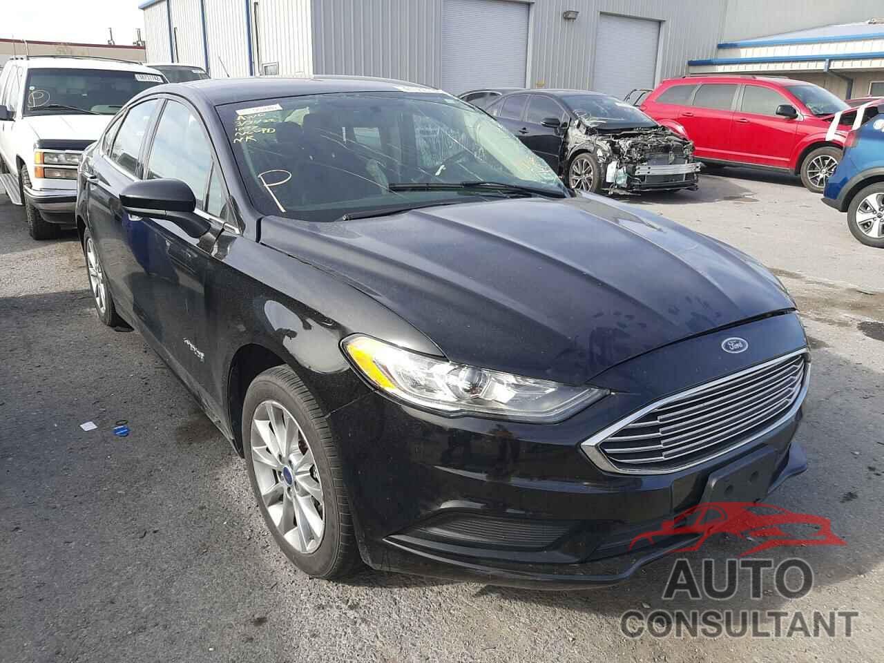 FORD FUSION 2017 - 3FA6P0LU8HR355441