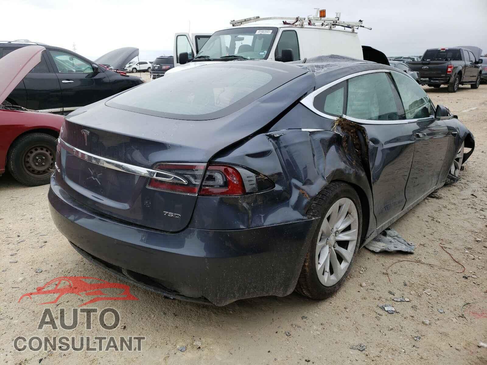 TESLA MODEL S 2018 - 5YJSA1E25JF266705