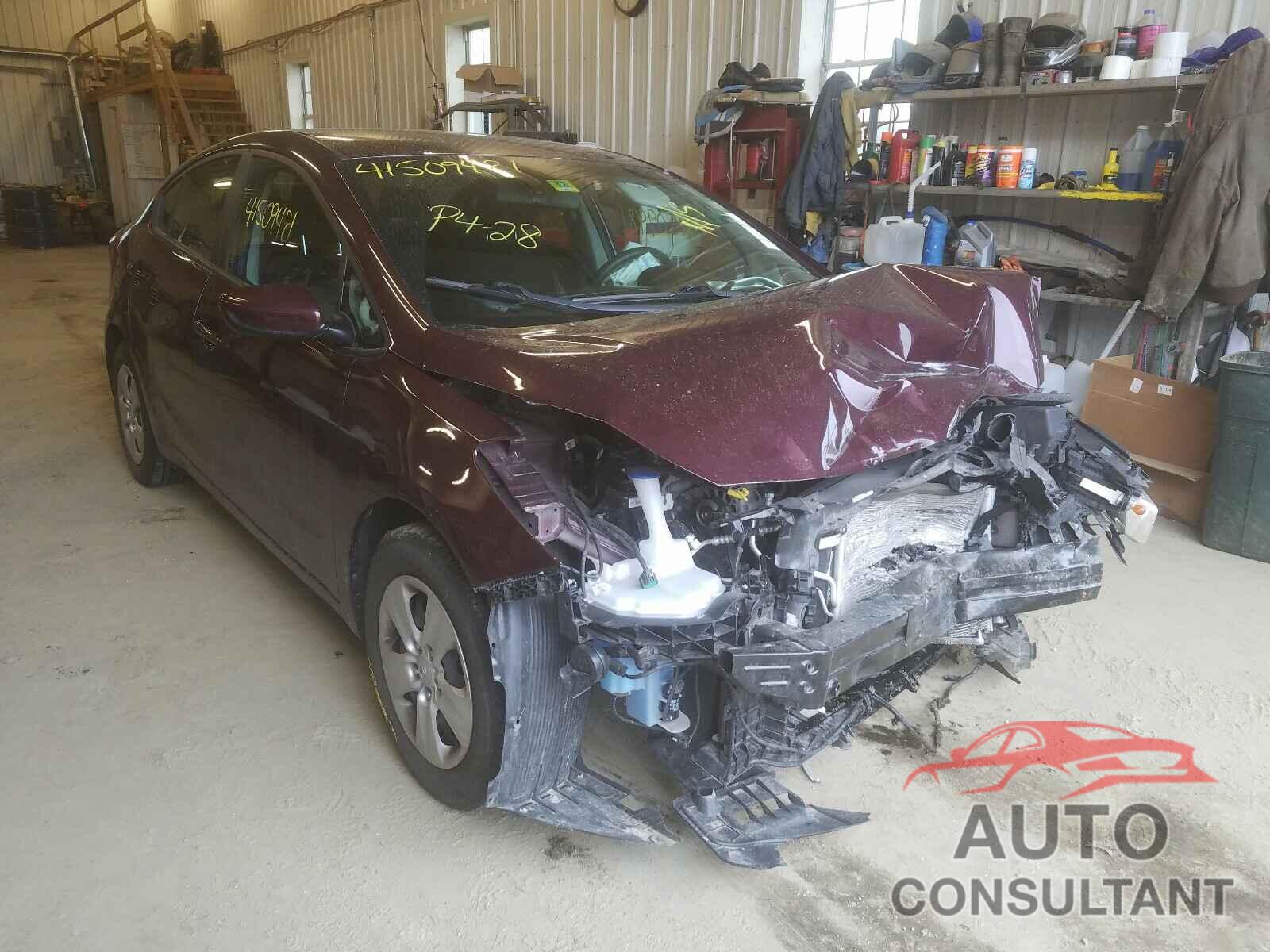 KIA FORTE 2018 - 3KPFK4A72JE182171