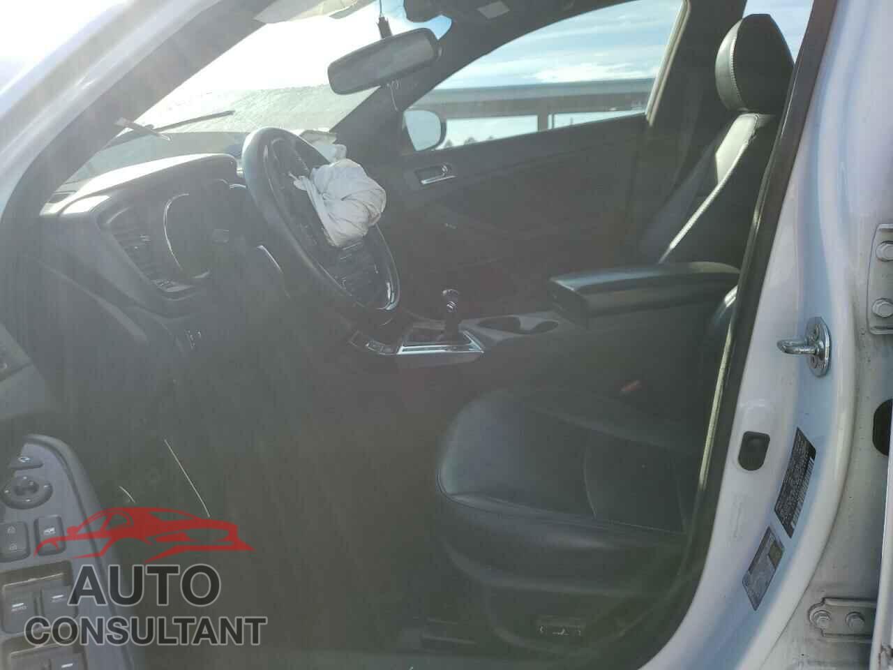 KIA OPTIMA 2013 - 5XXGR4A68DG095264