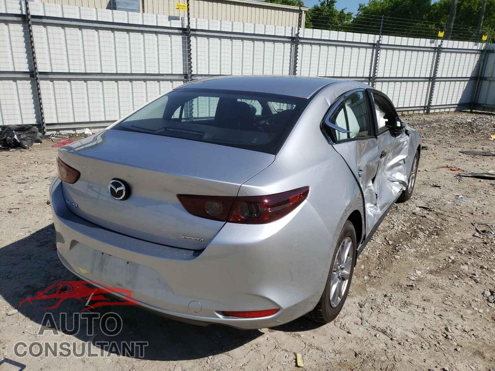 MAZDA 3 2021 - JM1BPAA78M1329454