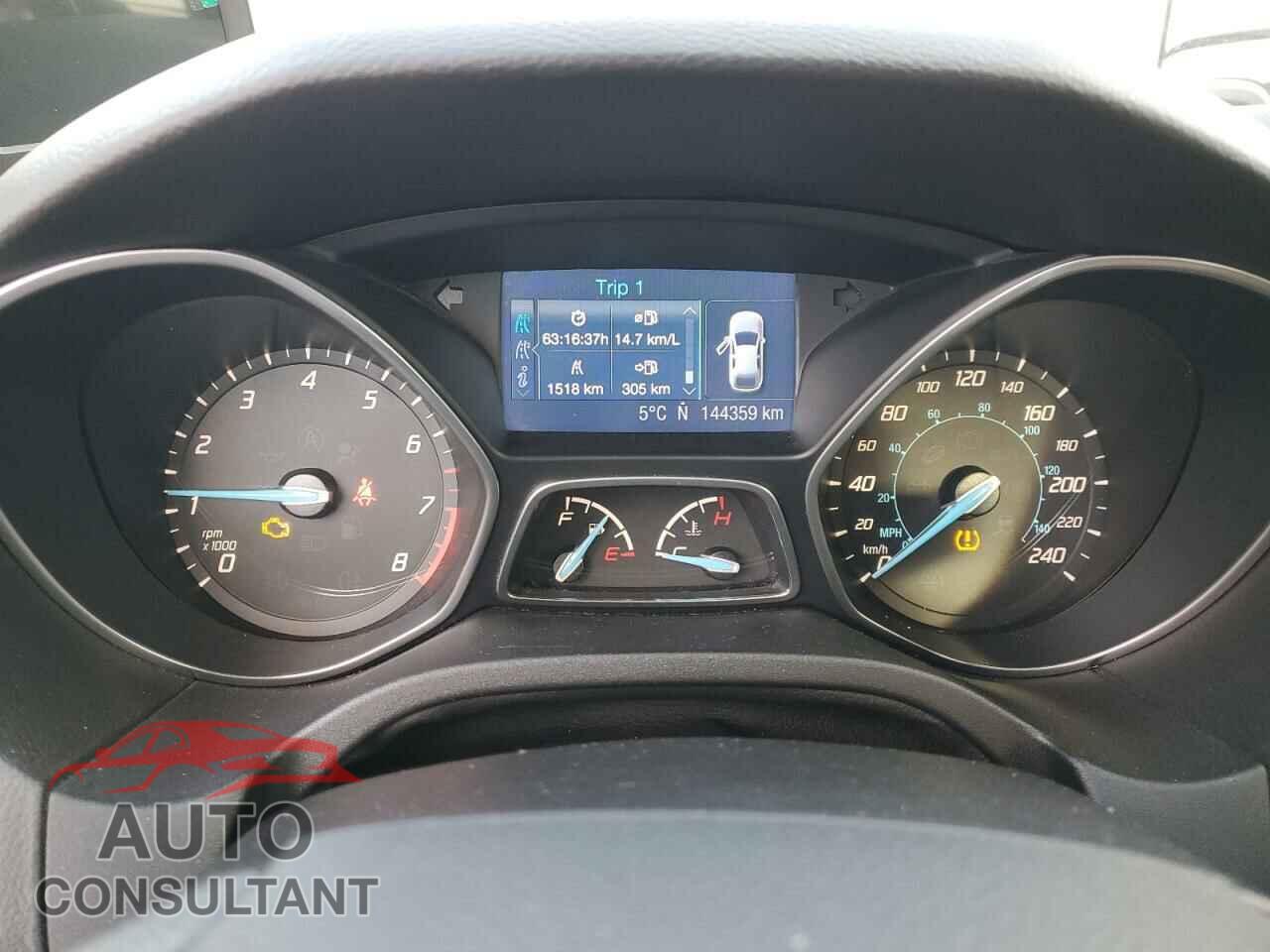 FORD FOCUS 2014 - 1FADP3F25EL120363