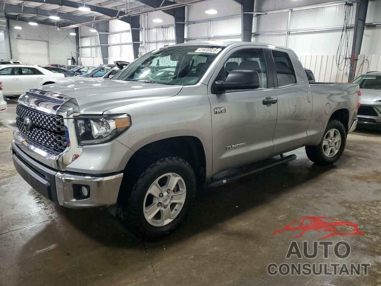 TOYOTA TUNDRA 2018 - 5TFUW5F12JX752045