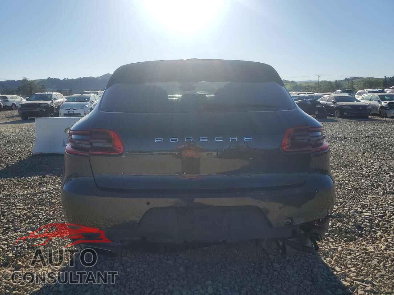 PORSCHE MACAN 2018 - WP1AA2A59JLB20580
