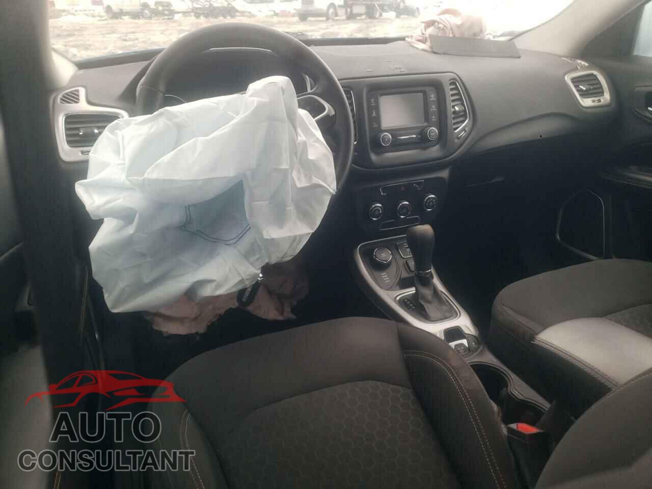 JEEP COMPASS 2017 - 3C4NJDAB7HT646743