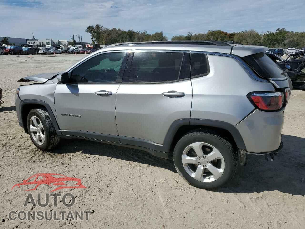 JEEP COMPASS 2018 - 3C4NJDBB3JT331667