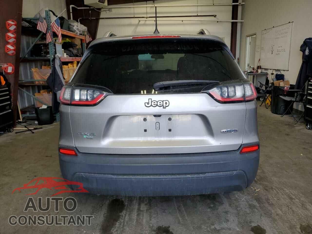 JEEP GRAND CHER 2019 - 1C4PJMLB2KD239657