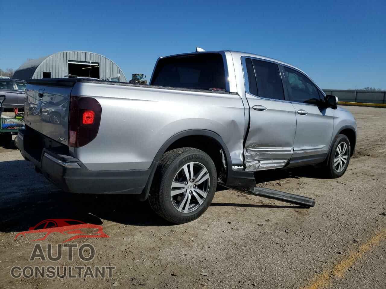 HONDA RIDGELINE 2018 - 5FPYK3F64JB010888