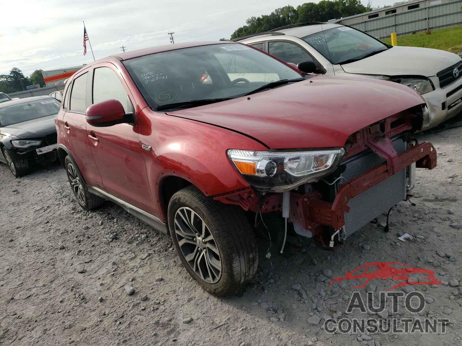 MITSUBISHI OUTLANDER 2019 - JA4AP3AU7KU033960