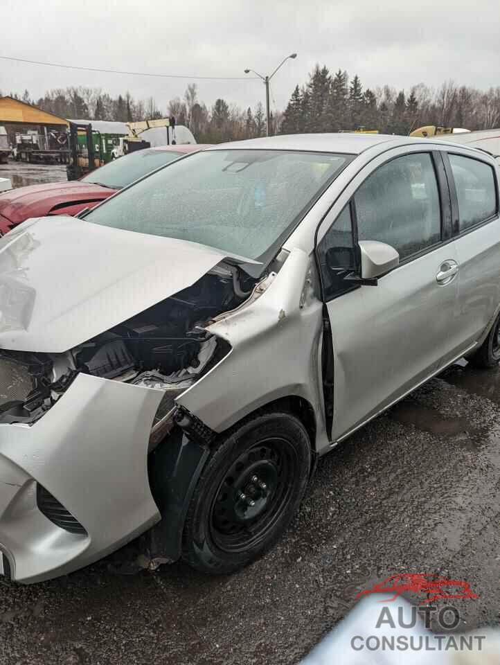 TOYOTA YARIS 2017 - VNKKTUD34HA072599
