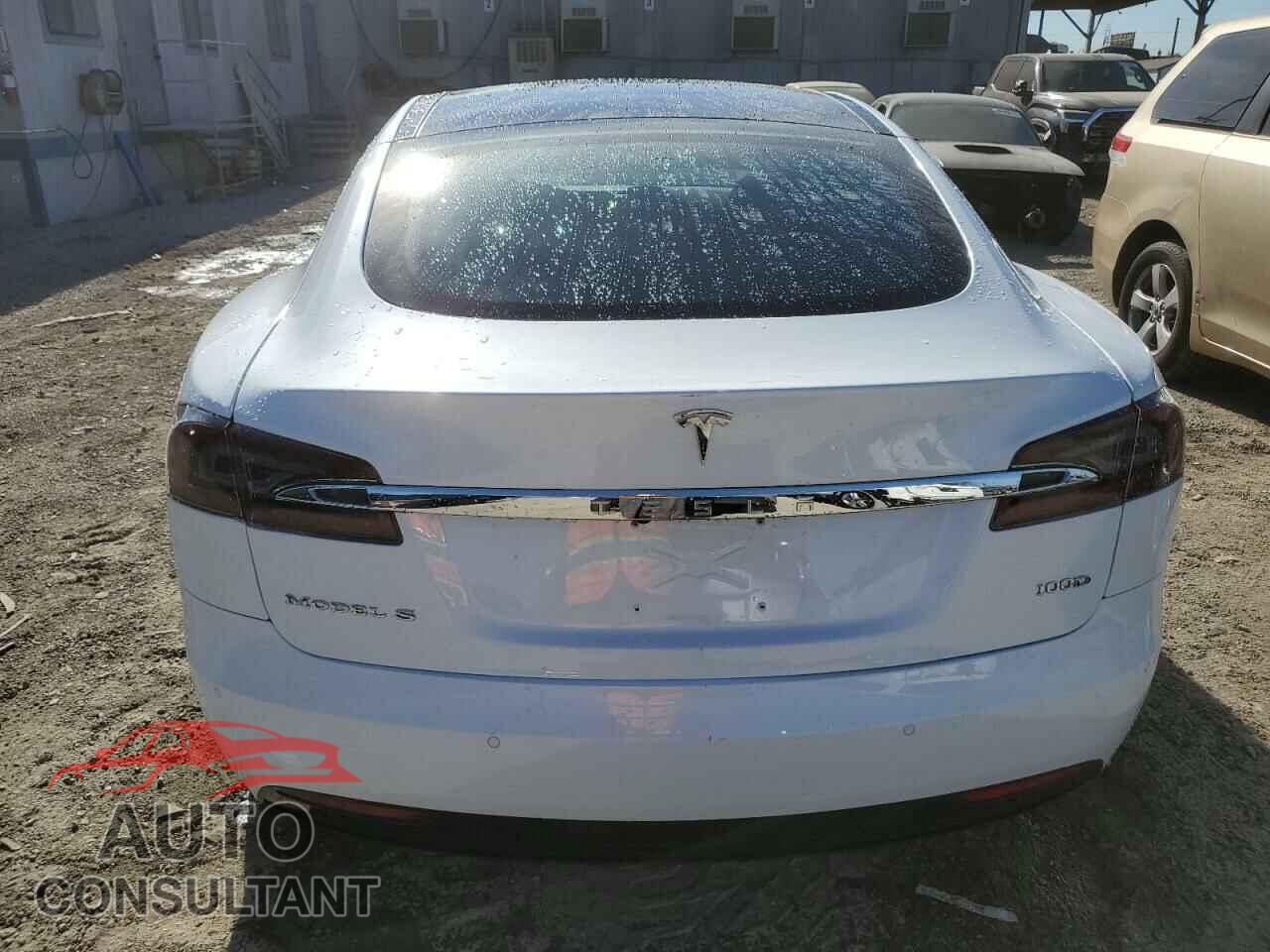 TESLA MODEL S 2017 - 5YJSA1E29HF233717