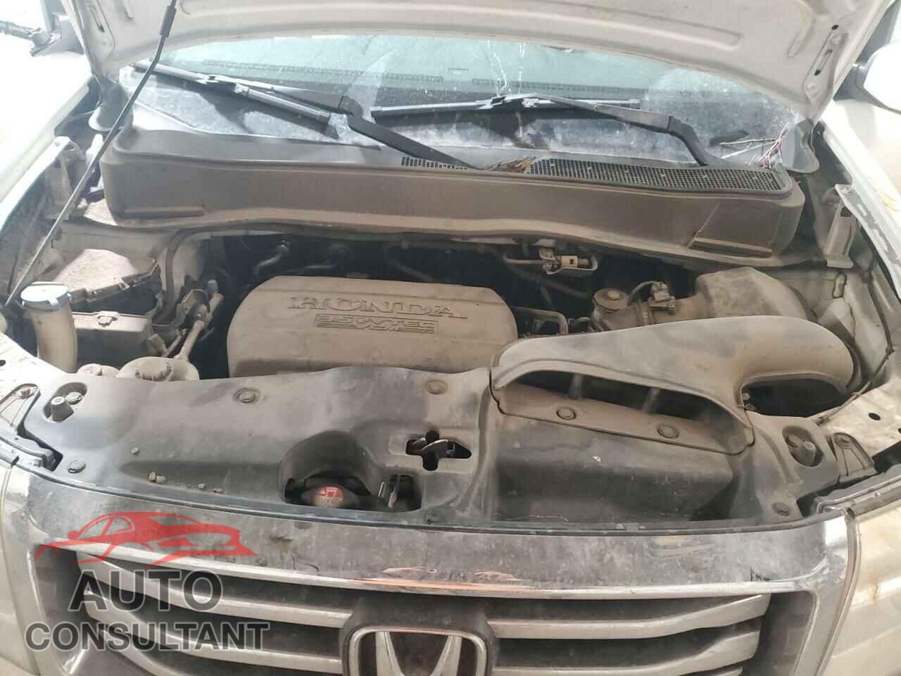 HONDA PILOT 2015 - 5FNYF4H33FB060601