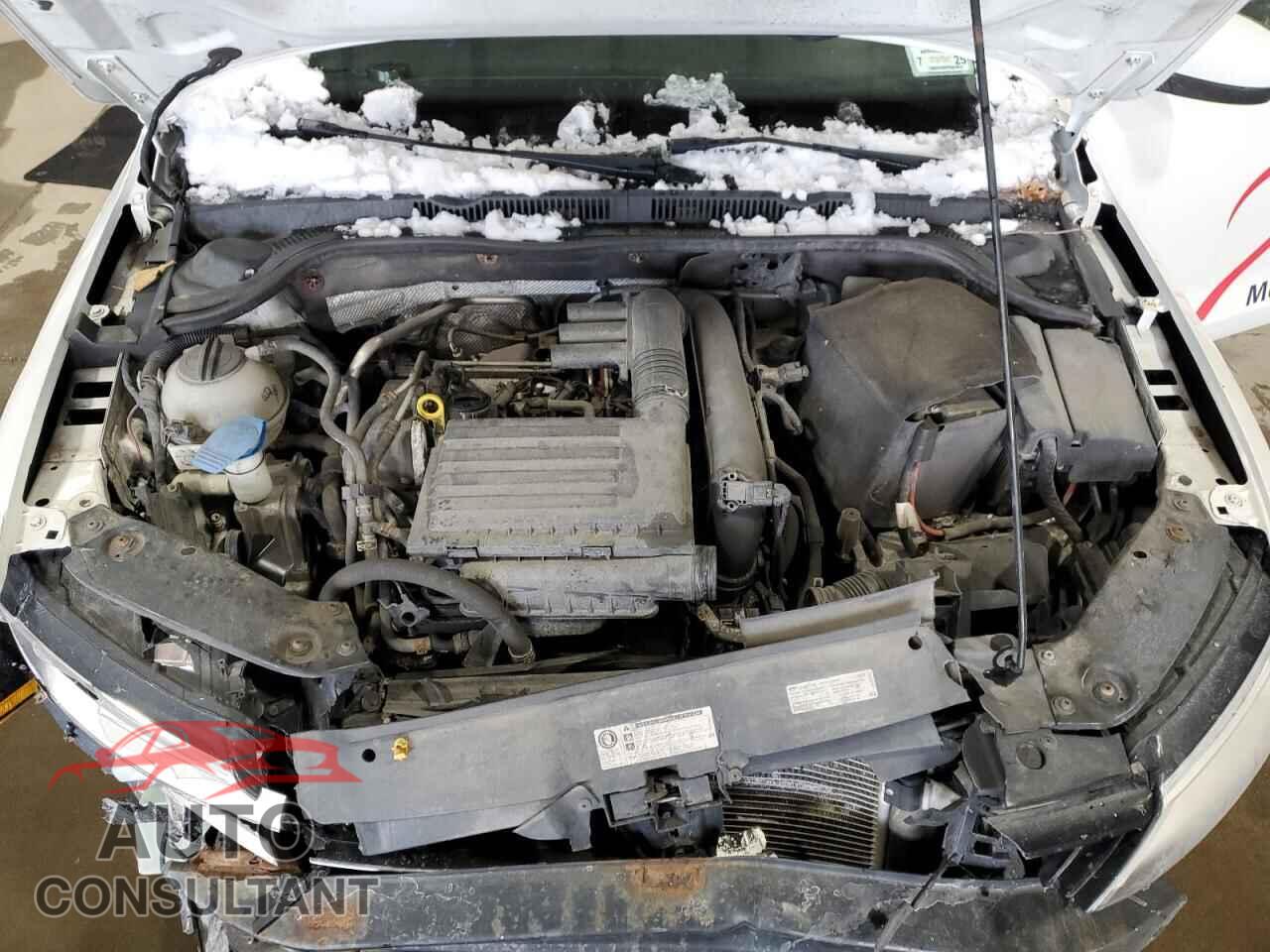 VOLKSWAGEN JETTA 2017 - 3VW2B7AJ0HM277580