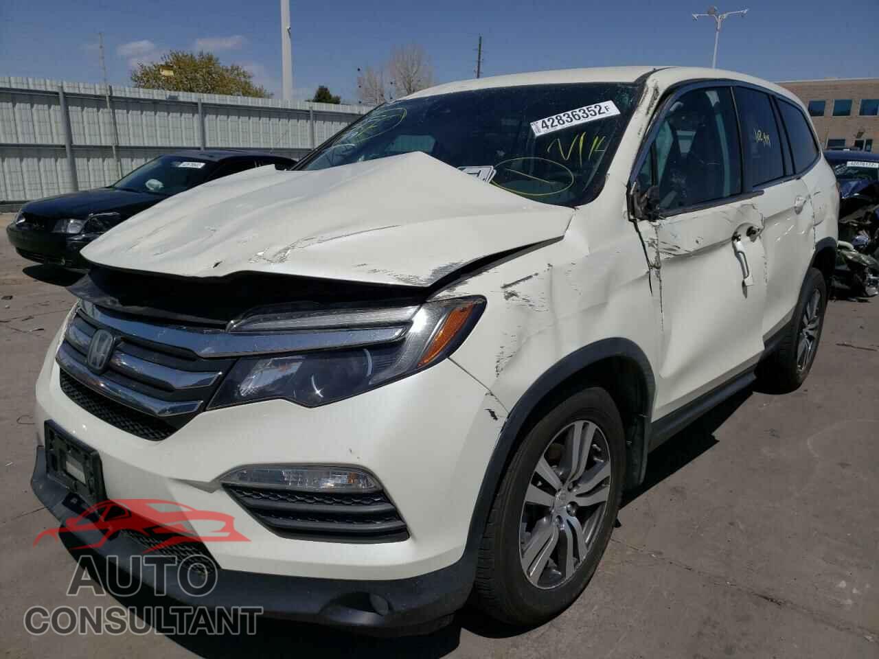 HONDA PILOT 2016 - 5FNYF5H49GB035377