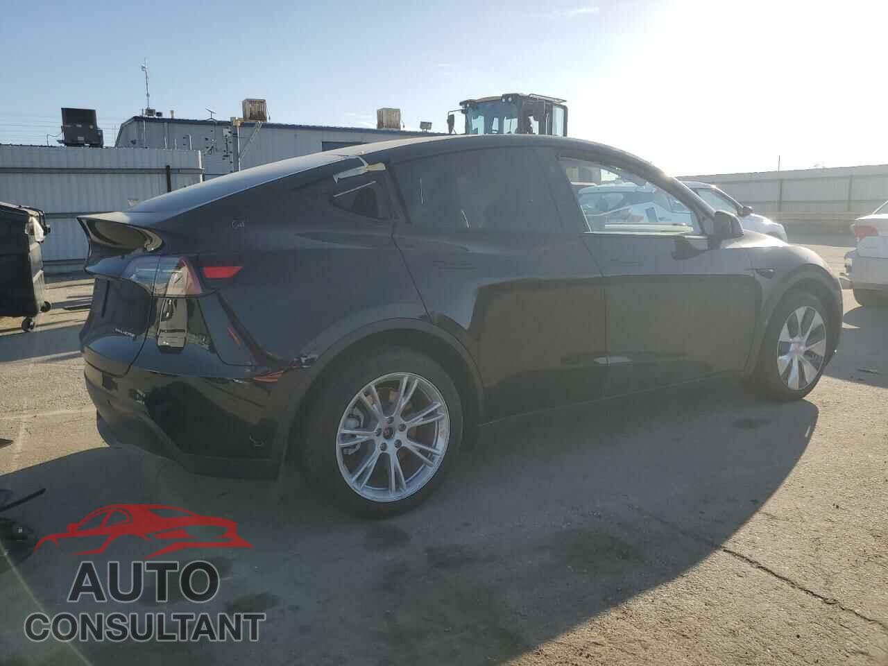 TESLA MODEL Y 2023 - 7SAYGDEEXPF937690