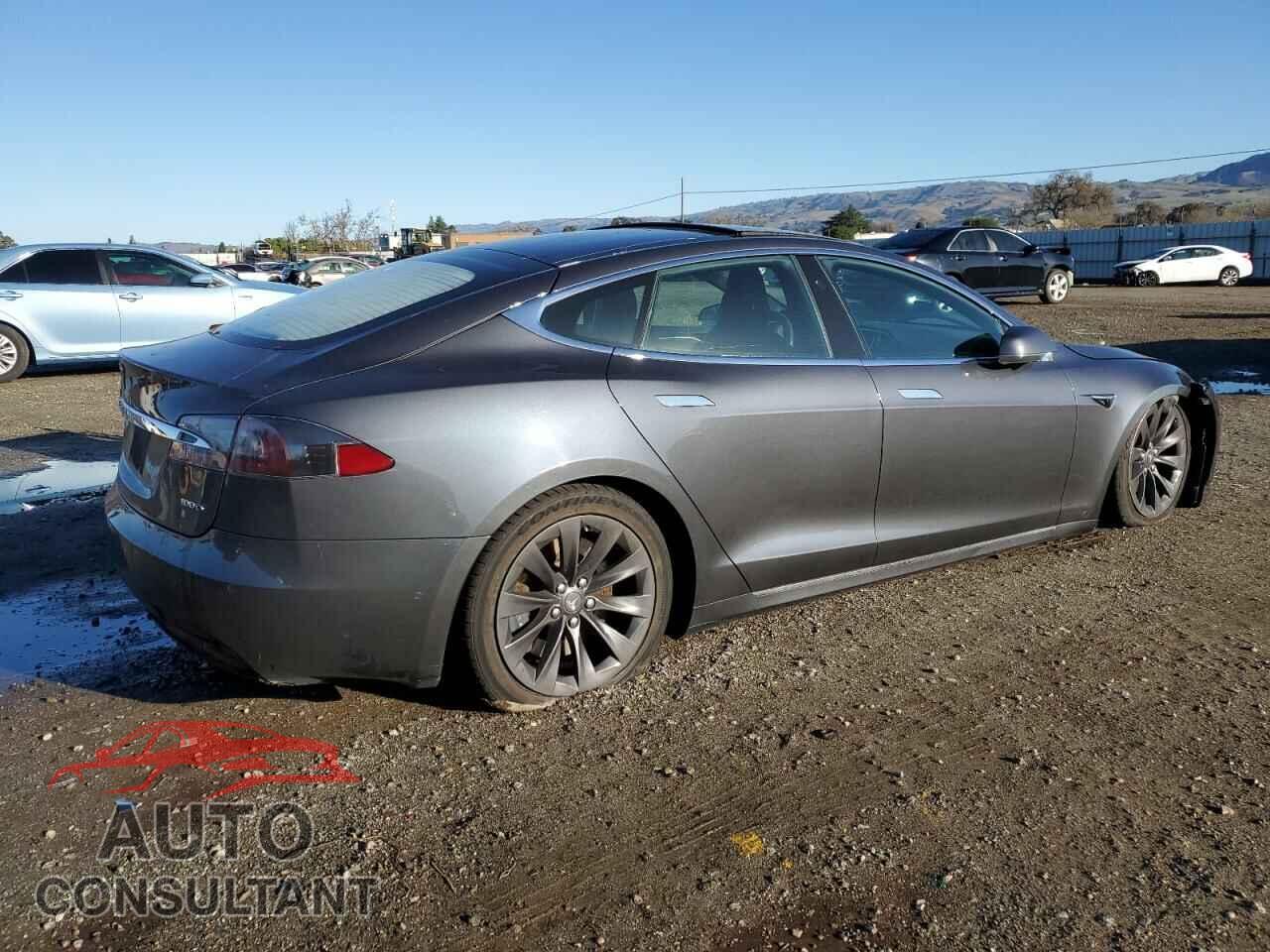 TESLA MODEL S 2017 - 5YJSA1E22HF217374