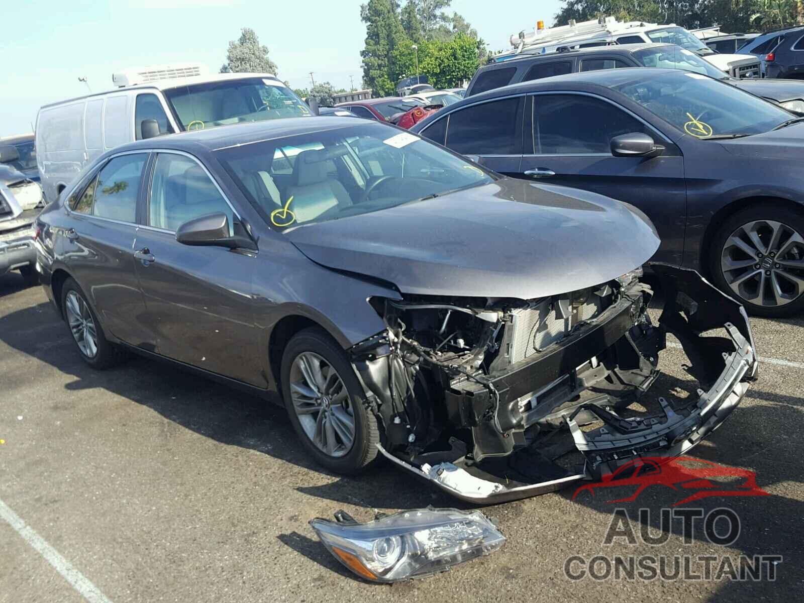 TOYOTA CAMRY 2015 - 4T1BF1FK0FU950488