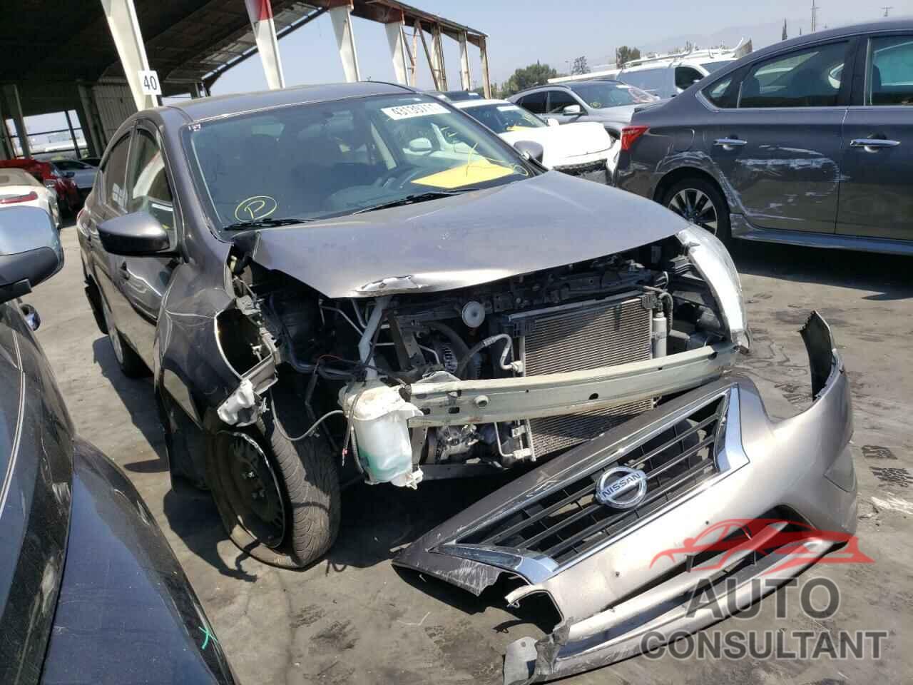 NISSAN VERSA 2017 - 3N1CN7AP3HL867042