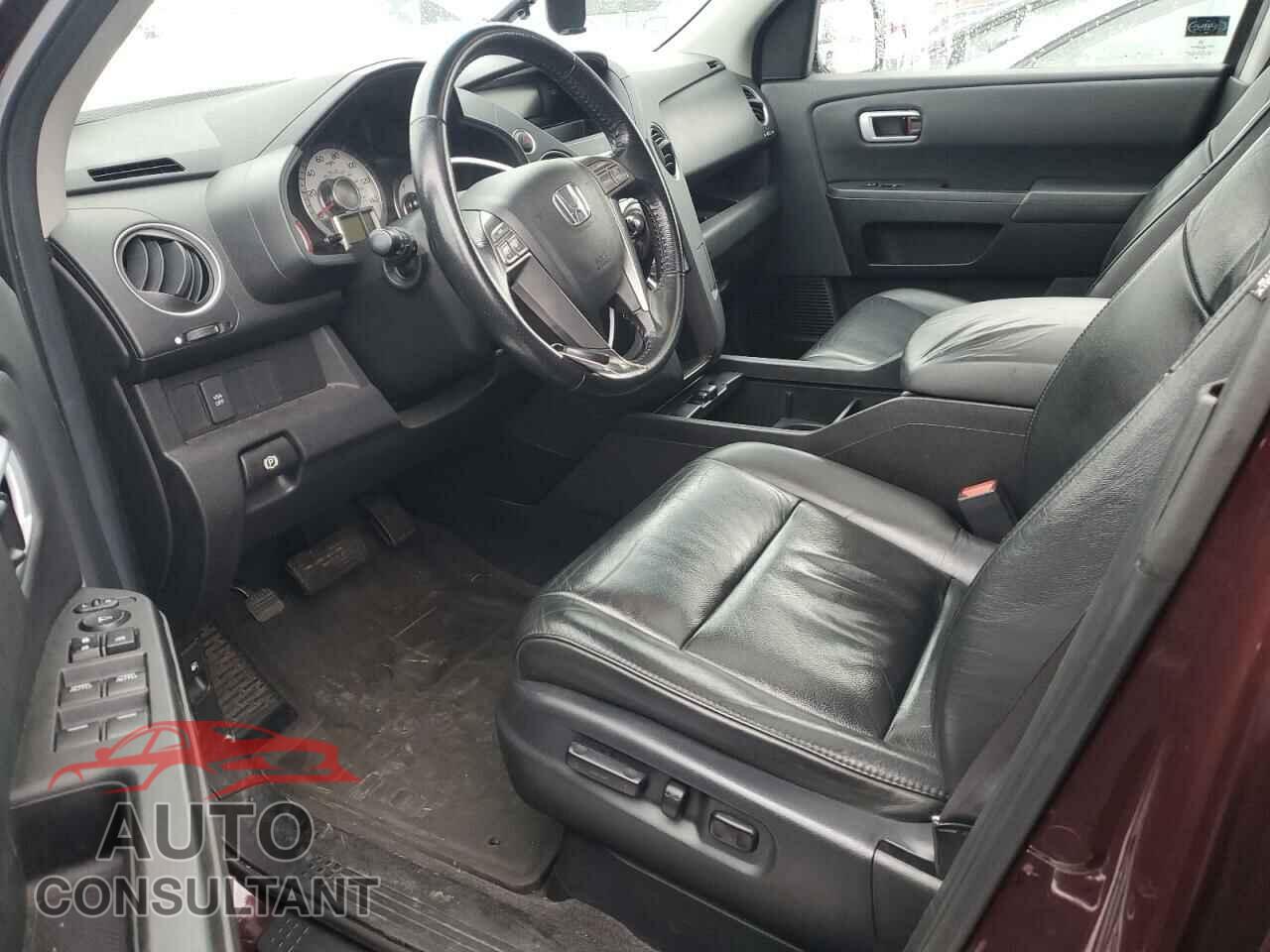 HONDA PILOT 2013 - 5FNYF4H42DB040040