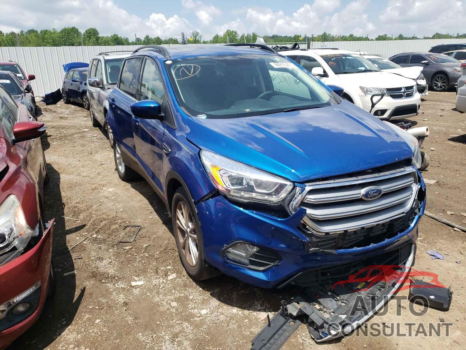 FORD ESCAPE 2017 - 1FMCU0G92HUD27229