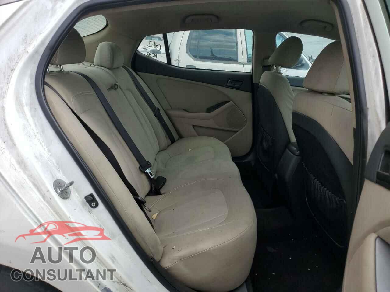 KIA OPTIMA 2011 - KNAGM4A70B5117599
