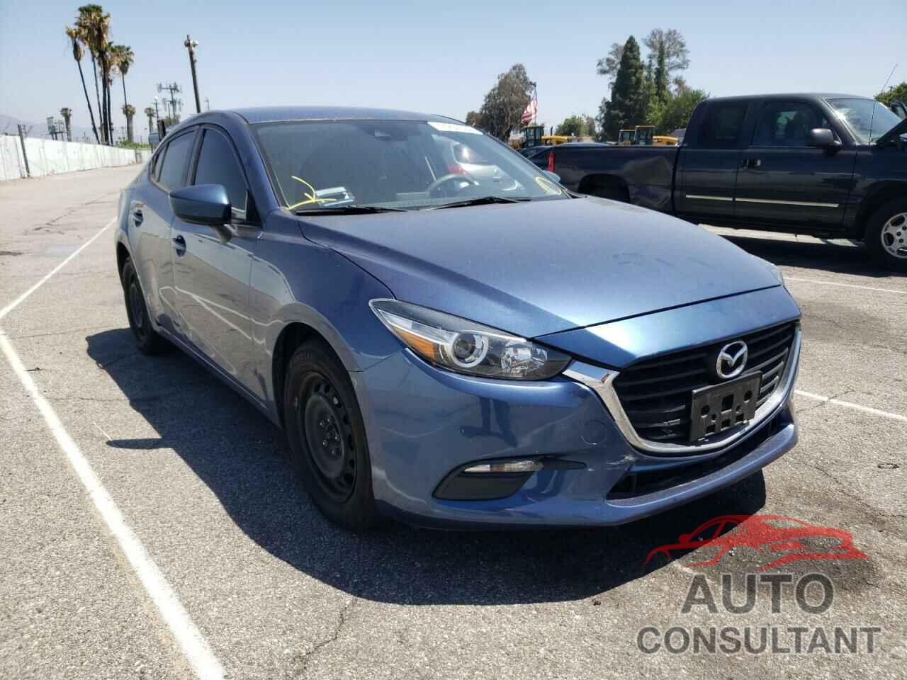 MAZDA 3 2018 - 3MZBN1U74JM184684