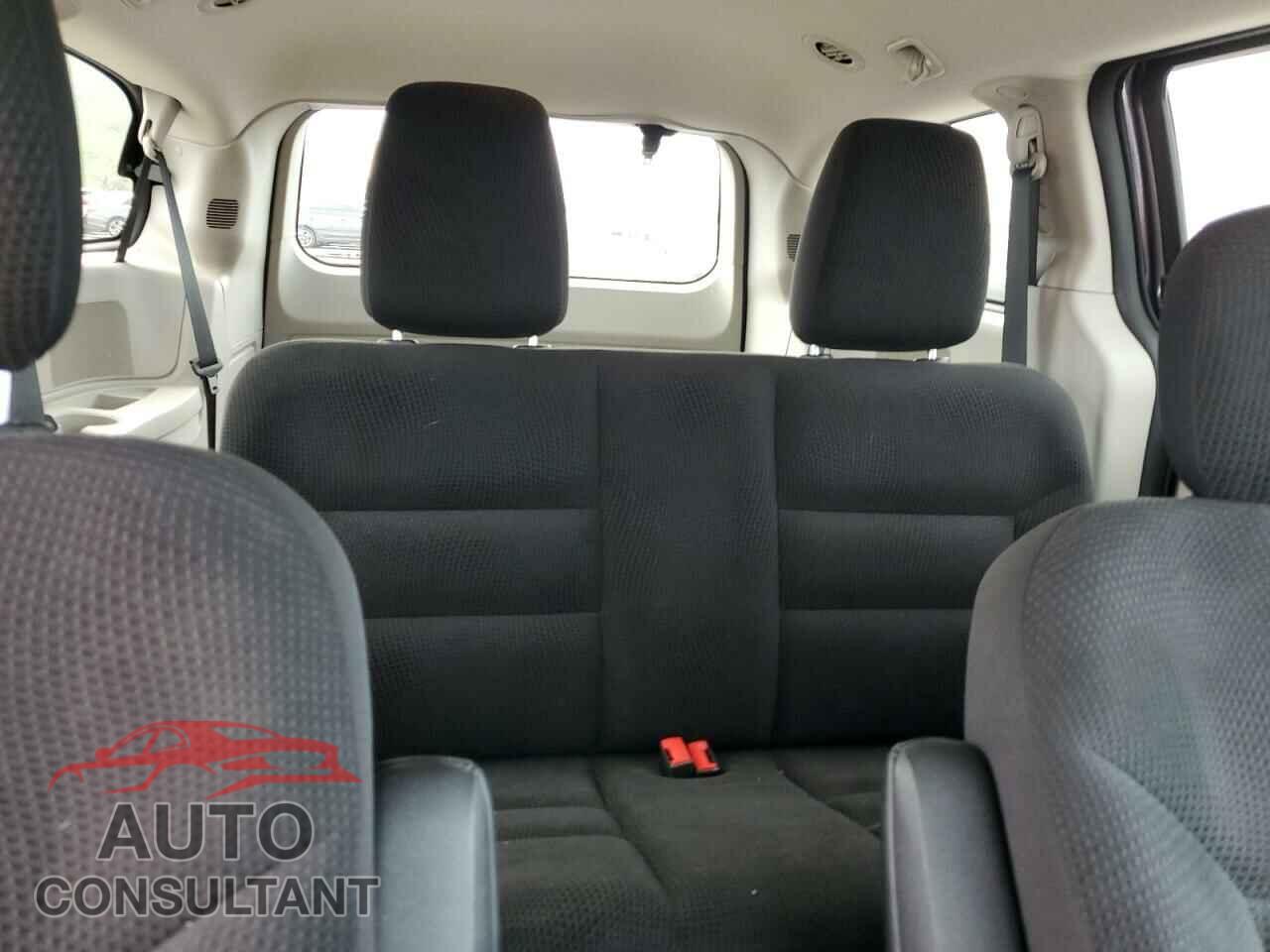DODGE CARAVAN 2019 - 2C4RDGBG4KR806477