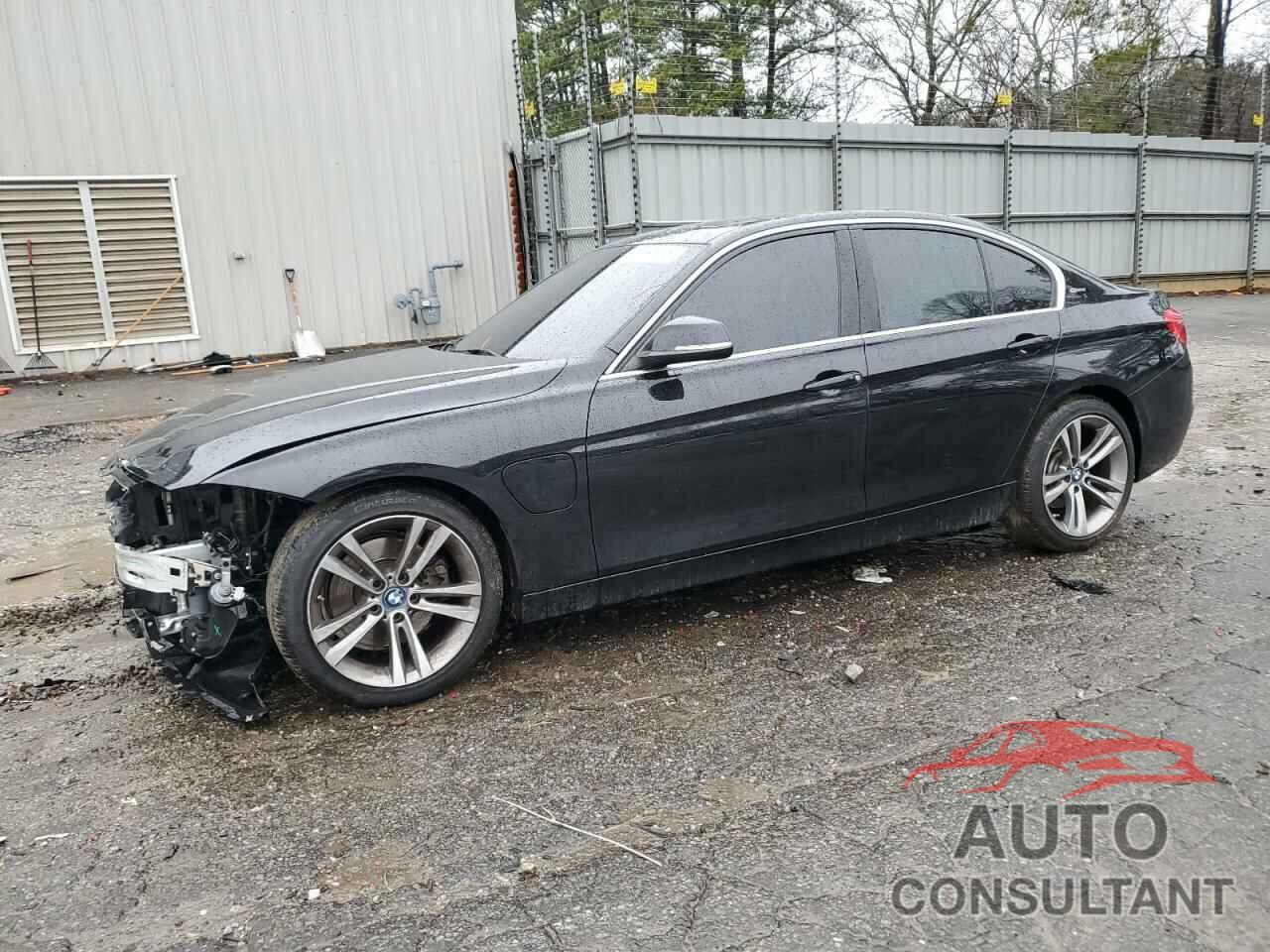 BMW 3 SERIES 2018 - WBA8E1C59JA177947