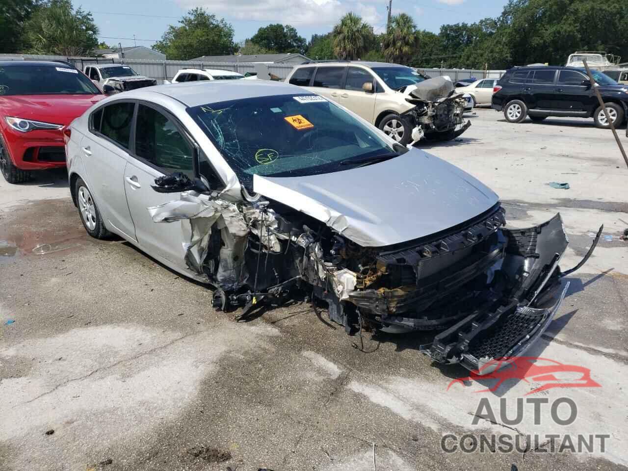 KIA FORTE 2017 - 3KPFK4A75HE014485