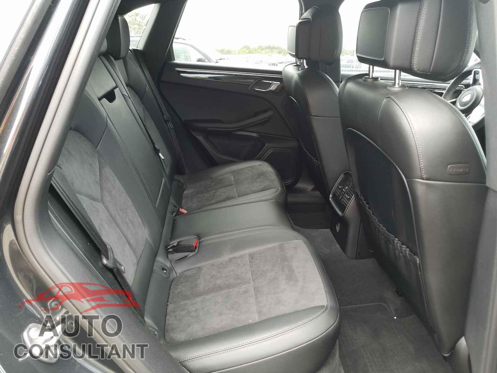 PORSCHE MACAN 2018 - WP1AA2A55JLB07356