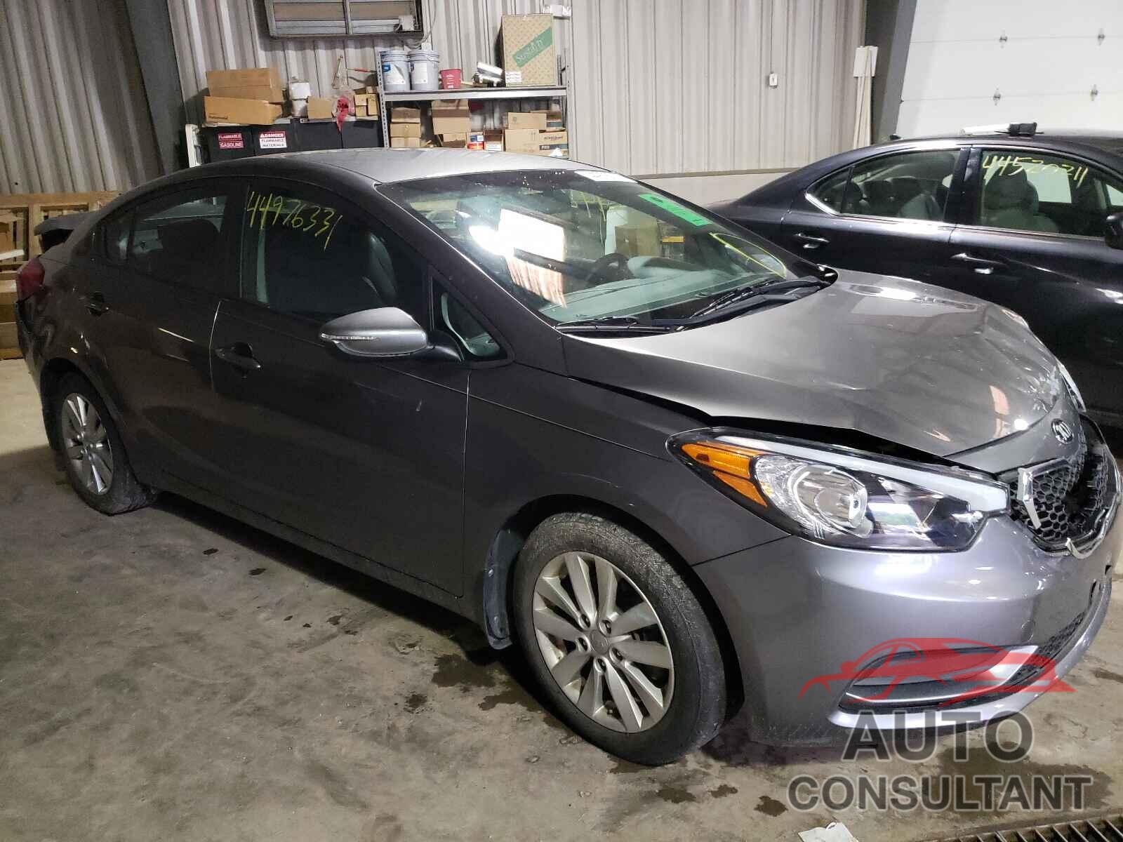 KIA FORTE 2016 - KNAFX4A65G5574863