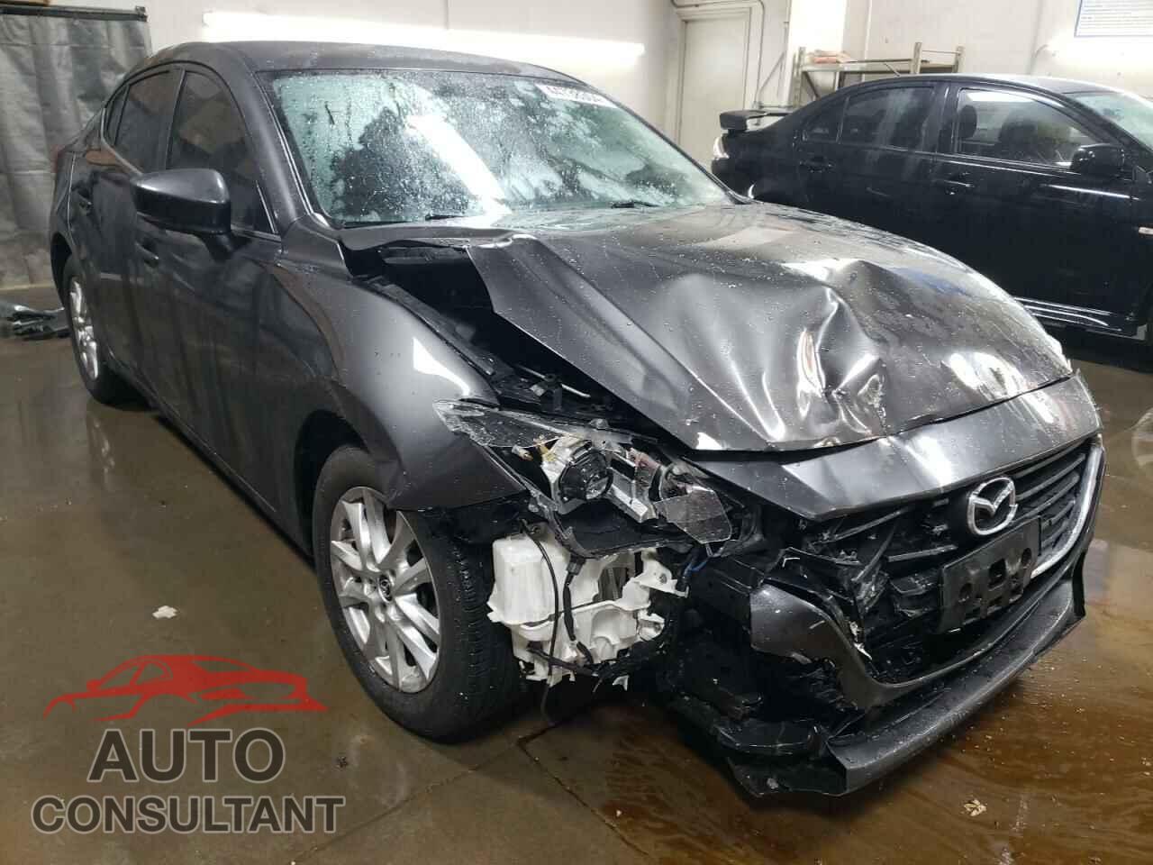 MAZDA 3 2017 - 3MZBN1U79HM108338