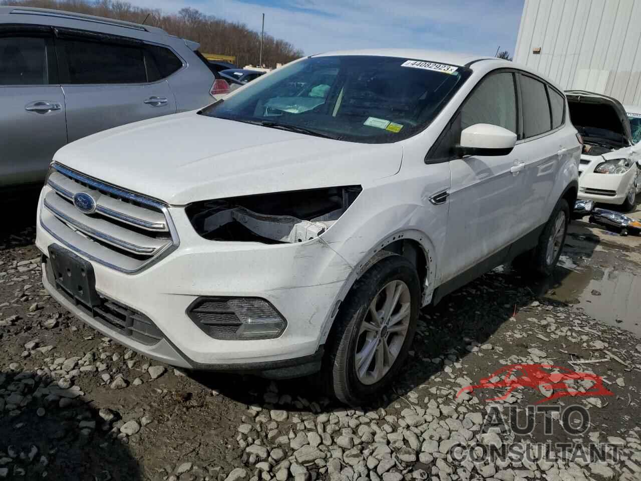 FORD ESCAPE 2019 - 1FMCU9GD7KUB43047