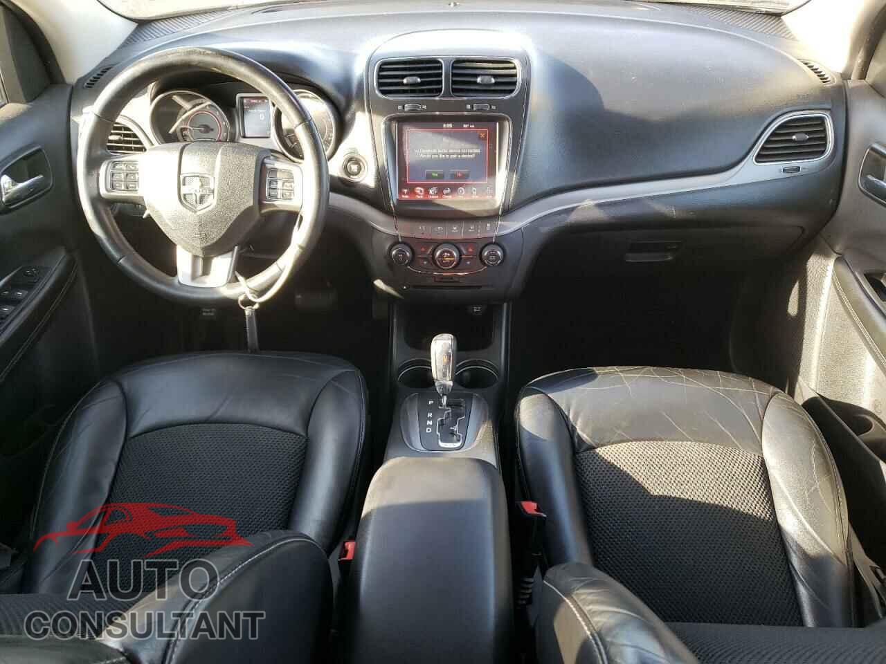 DODGE JOURNEY 2015 - 3C4PDCGB7FT723030