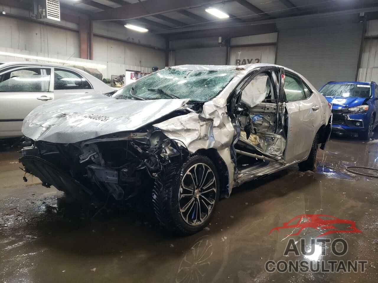 TOYOTA COROLLA 2015 - 2T1BURHE6FC359174