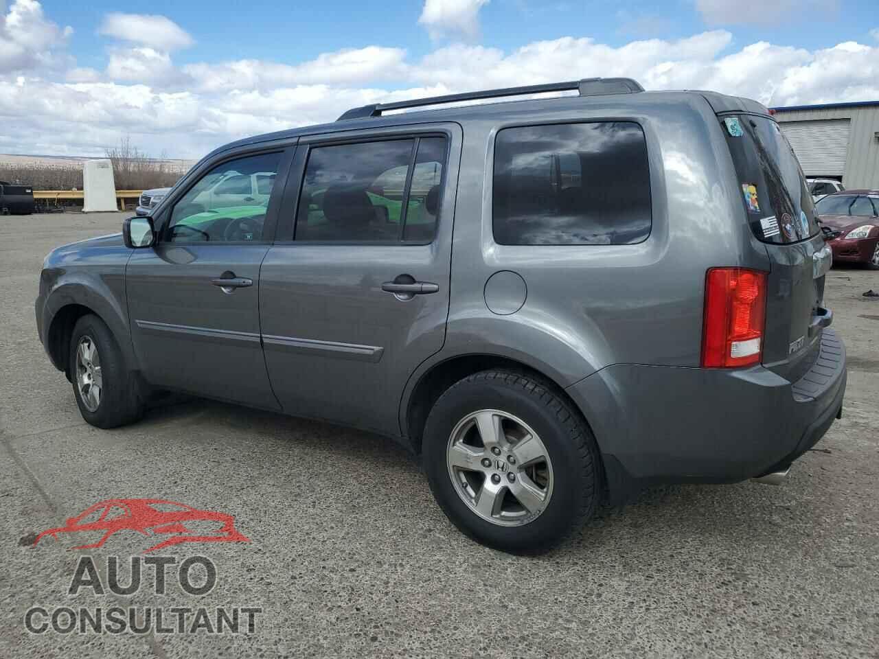 HONDA PILOT 2011 - 5FNYF4H72BB047139